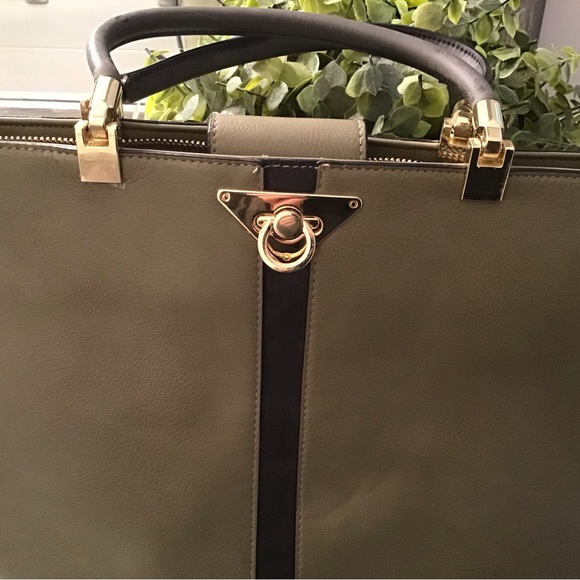 Steve Madden tote purse - Picture 4 of 6